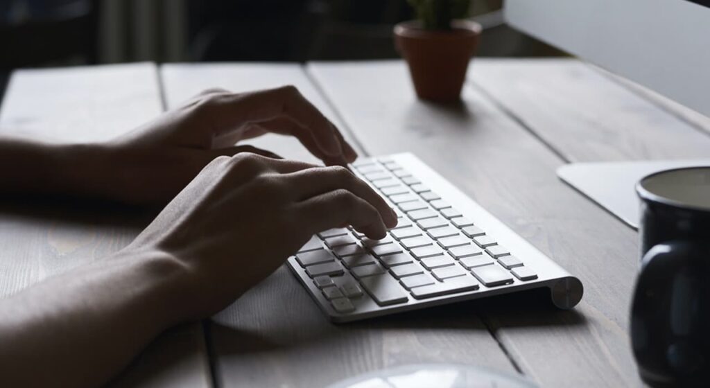 What does business software mean?
